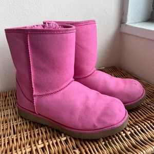 Girls Uggs size 4